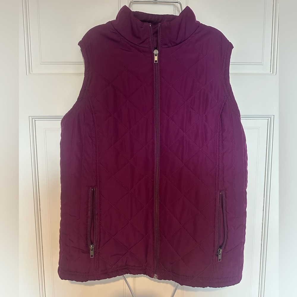 Relativity Quilted Vest - Picture 2 of 7